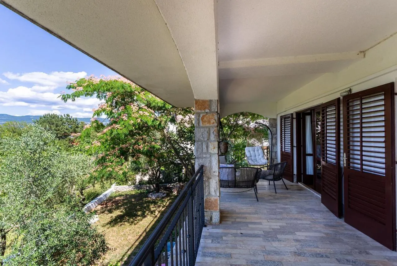 Apartment Magnolia Šilo